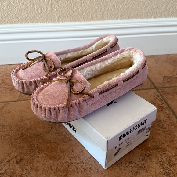 Minnetonka Pink Cally Suede Moccasins - Picture 3 of 13